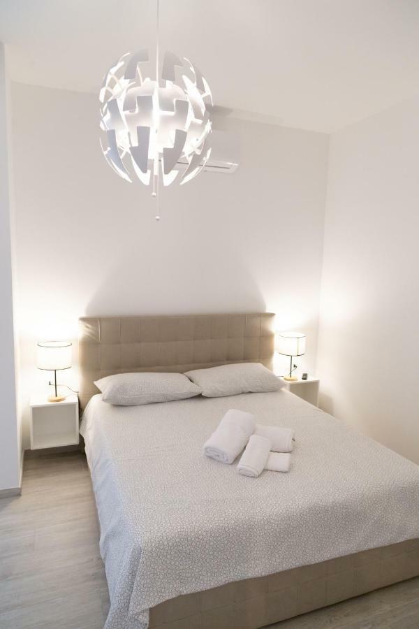 Casa Anna By Home080 - Puglia Mia Apartments Монополи Екстериор снимка